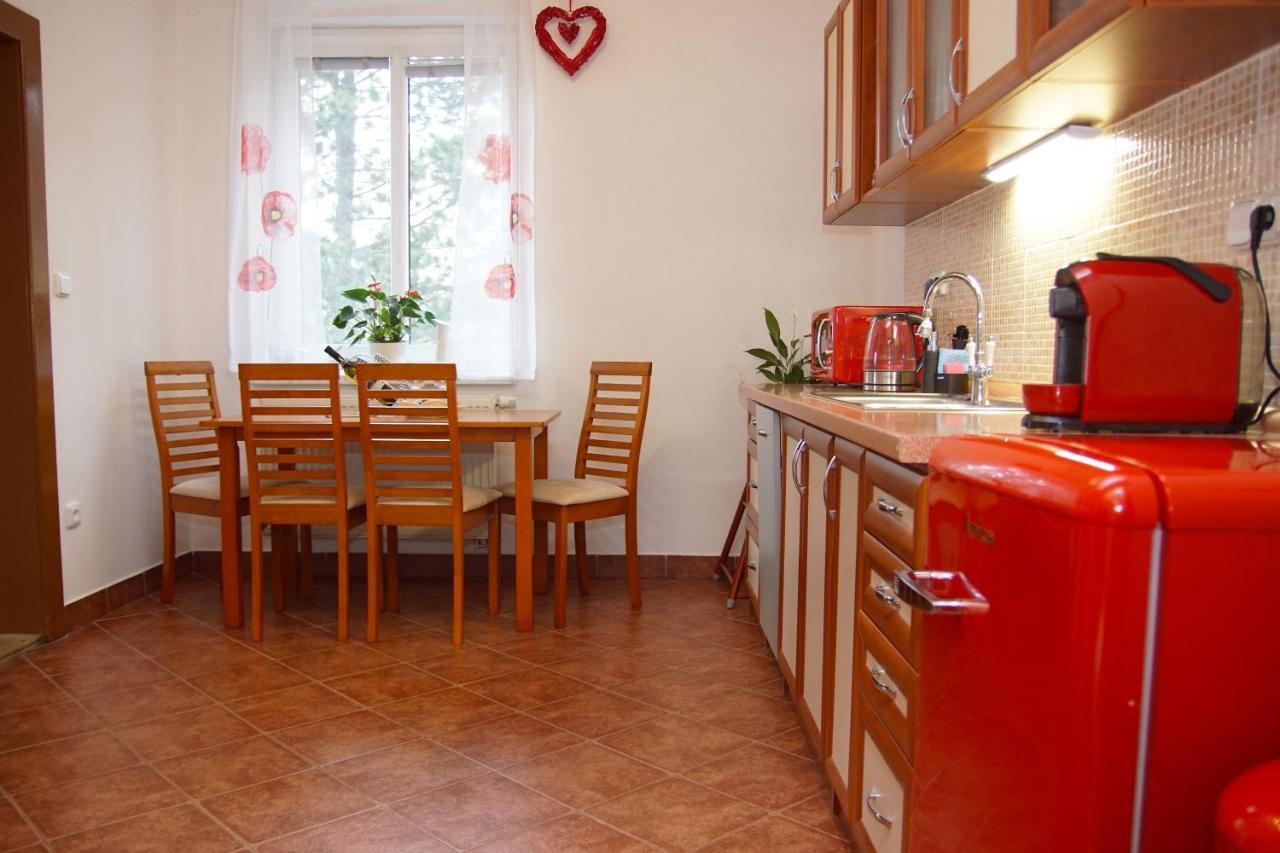 Luxusni Apartman Nmnm Family โนเวมิสโต นา โมราเวีย ภายนอก รูปภาพ